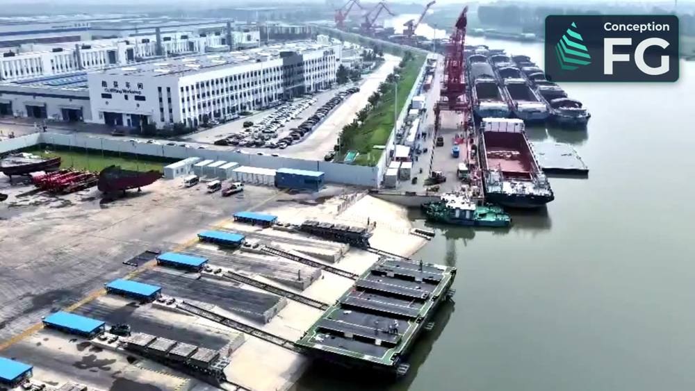 Construction de barges en Chine coordonnée et supervisée par Conception FG pour un armateur canadien